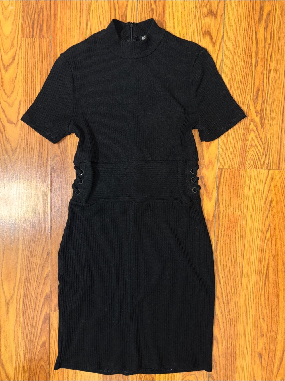 Express Black Ribbed Short-Sleeve Midi Dress with Side Lace-Up